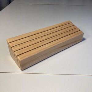 Wooden Card Game Holder Solid Sturdy Handicap Help Assistance Play Independant